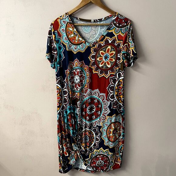 Colorful Floral Patterned T-Shirt Dress Size M EUC - Picture 1 of 14